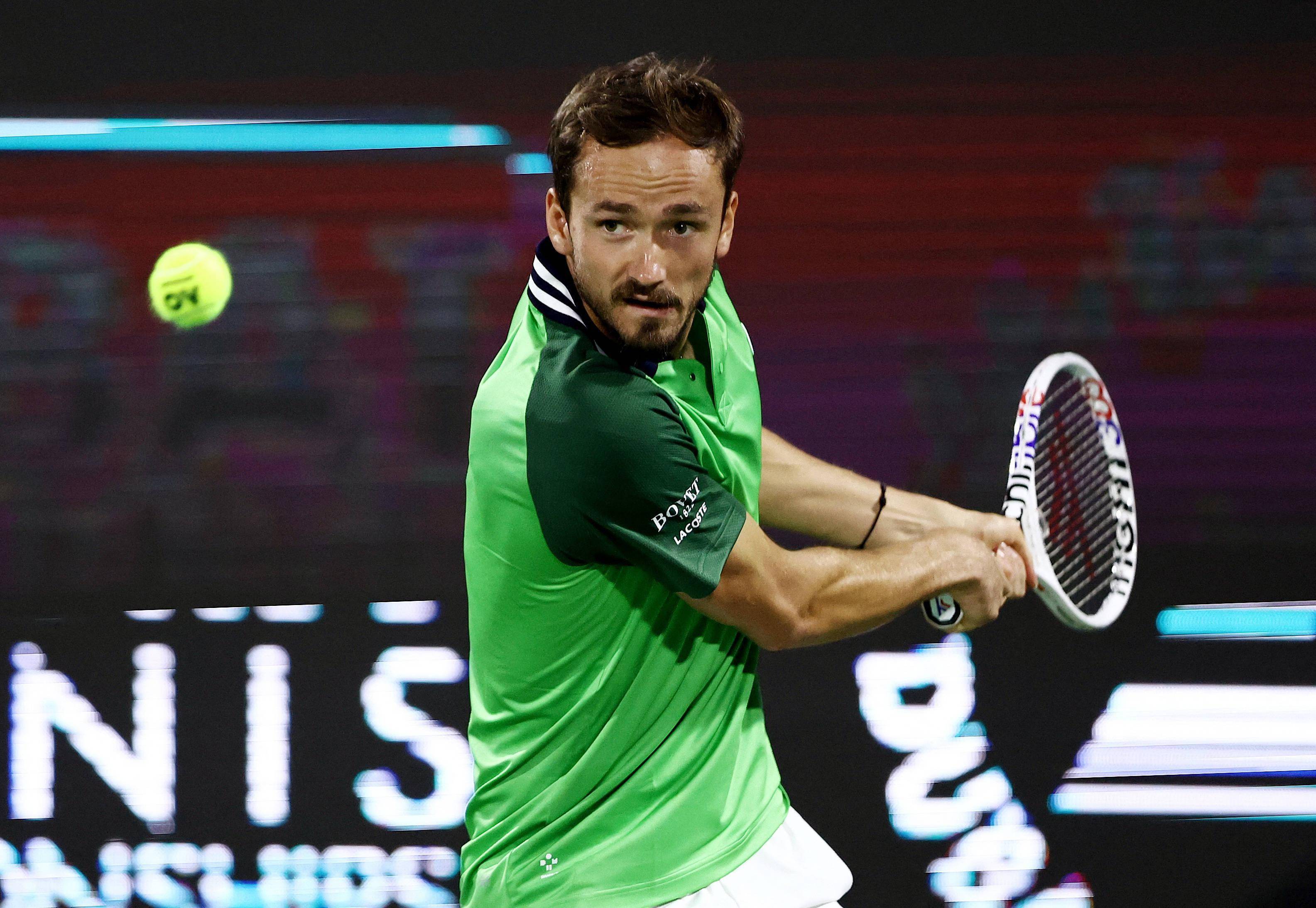 开云体育视频直播-美网鏖战法网，梅德韦杰夫点燃赛场