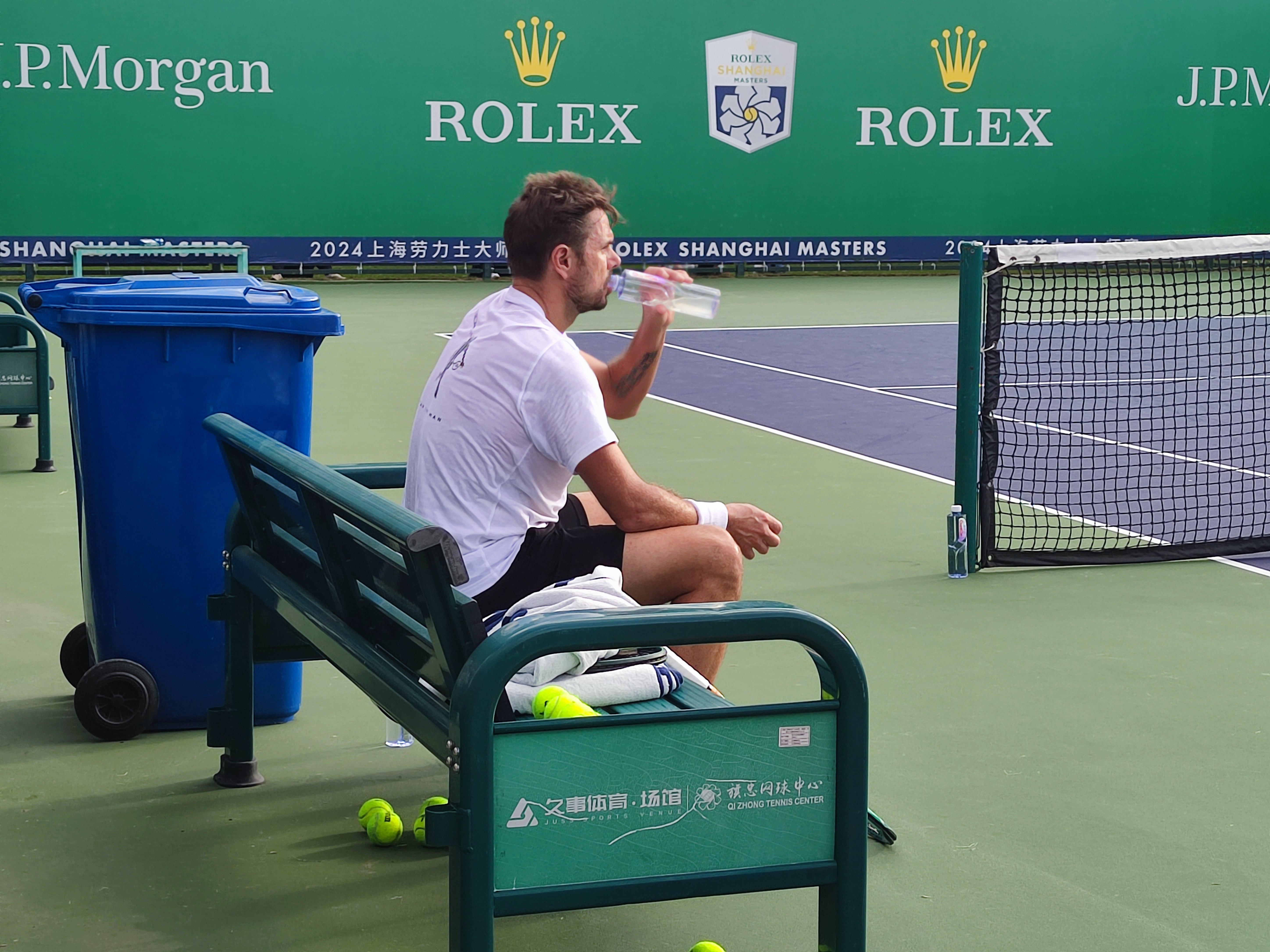 德国网球队逆转法国网球队，瓦林卡制霸全场