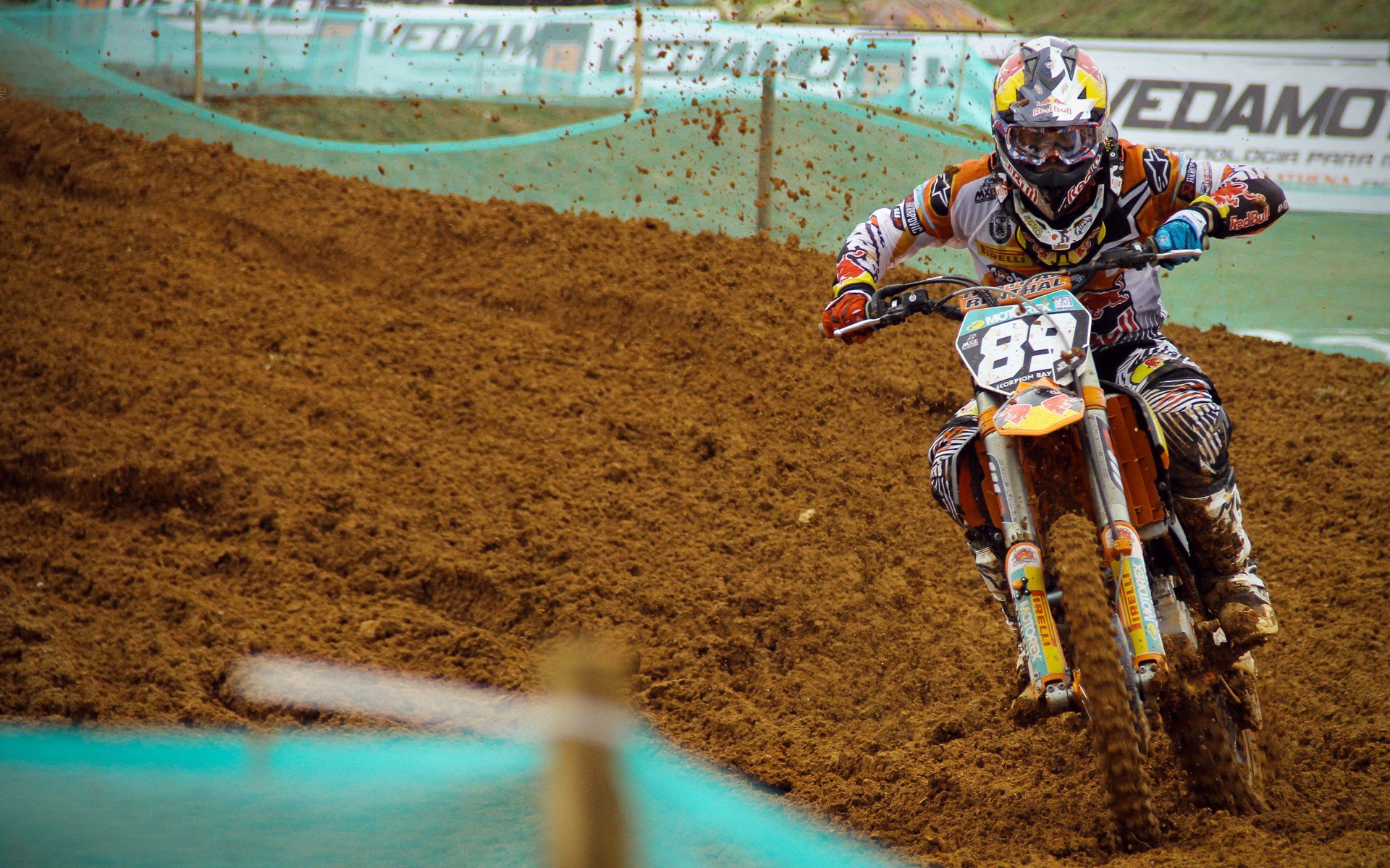 开云APP-加勒比风暴席卷欧洲，牙买加完胜希腊，德布劳内压力下的完美爆发