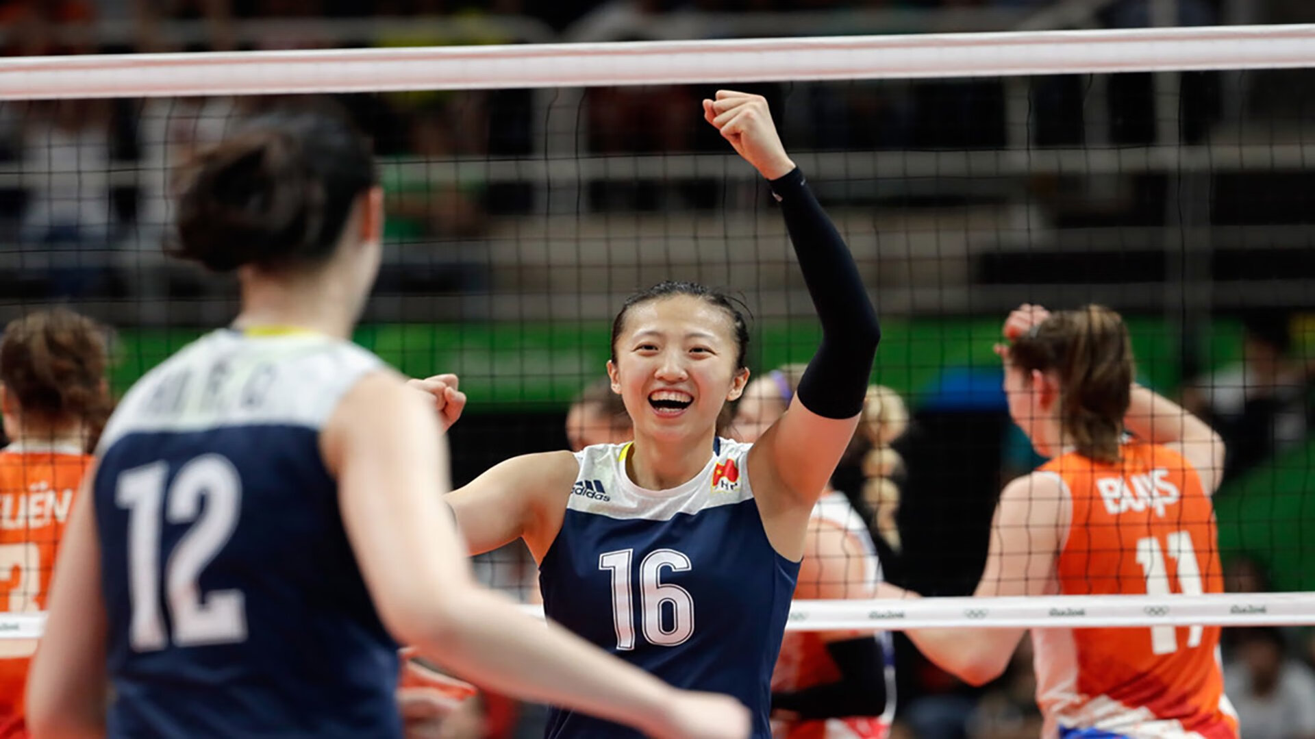 开云下载-红牛狂飙碾压梅赛德斯，勒克莱尔独扛法拉利大旗—2024 F1赛季的唯一叙事